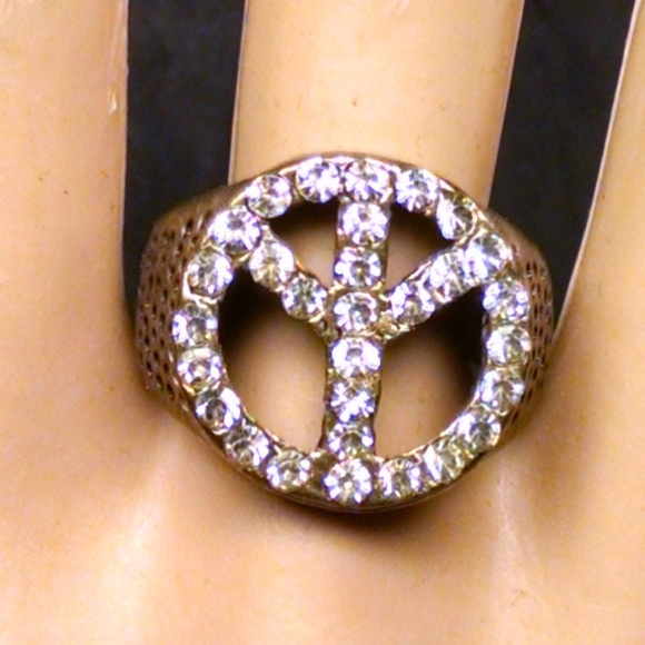 Peace Sign Rhinestones Sexy Ring